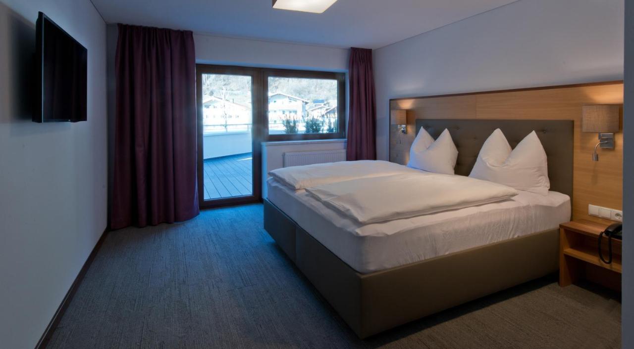 Hotel Neuwirt Zell am Ziller Bagian luar foto
