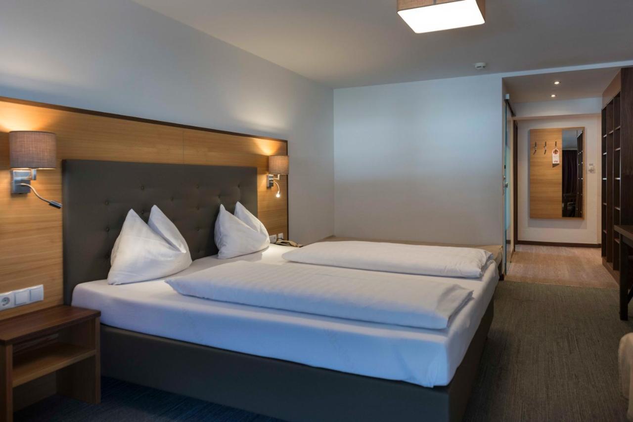 Hotel Neuwirt Zell am Ziller Bagian luar foto