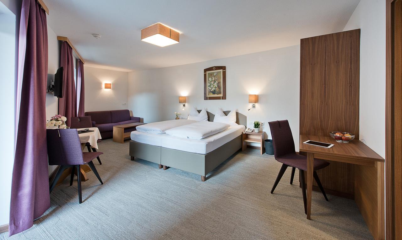 Hotel Neuwirt Zell am Ziller Bagian luar foto